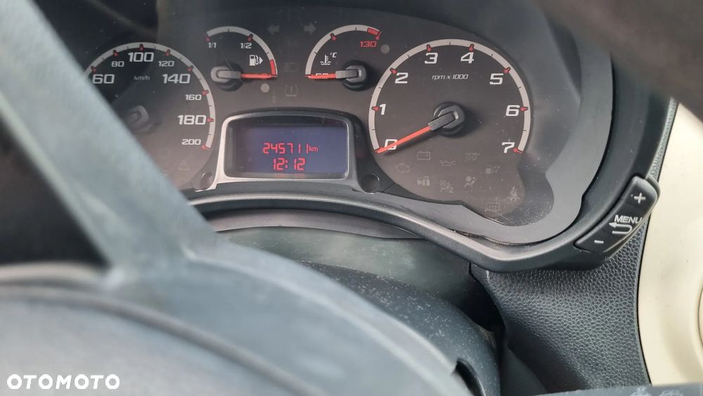 Ford KA 1.2 Trend - 8