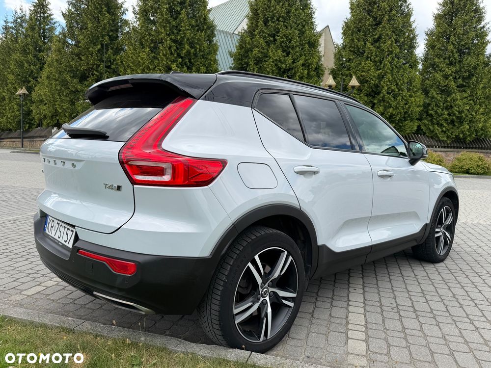 Volvo XC 40 T4 AWD R-Design - 10