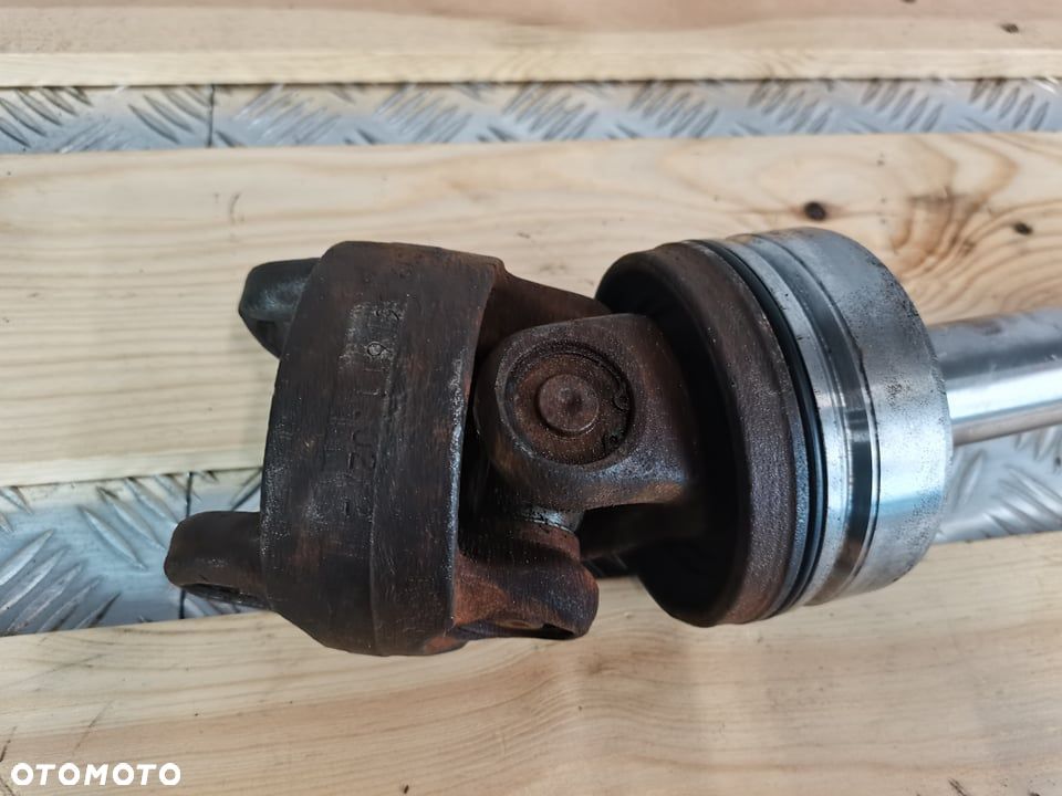 CAT TH 62 {Połoś napędowa Clark-Hurth} - 4