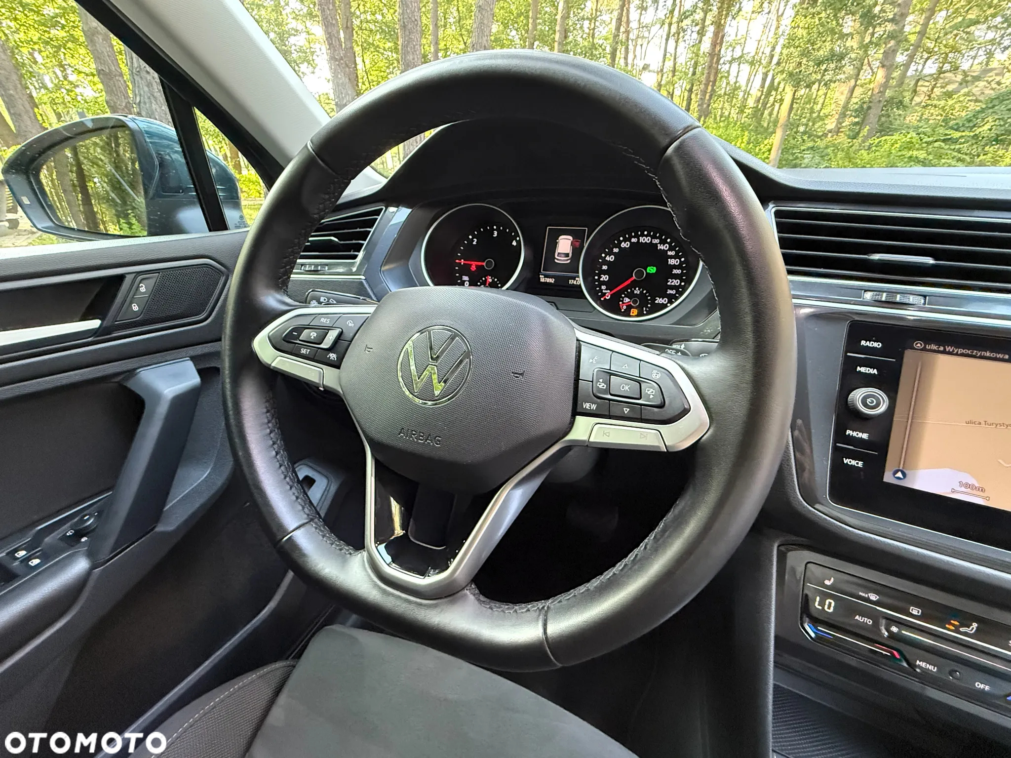Volkswagen Tiguan 2.0 TDI SCR Life DSG - 34