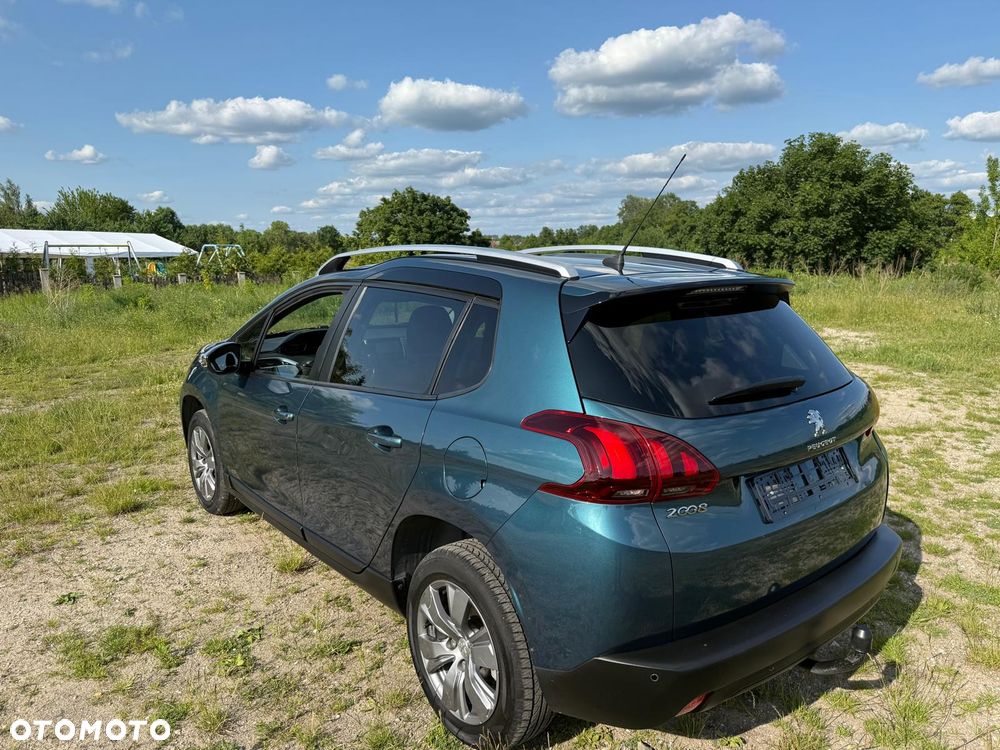 Peugeot 2008 PureTech 82 Style - 24