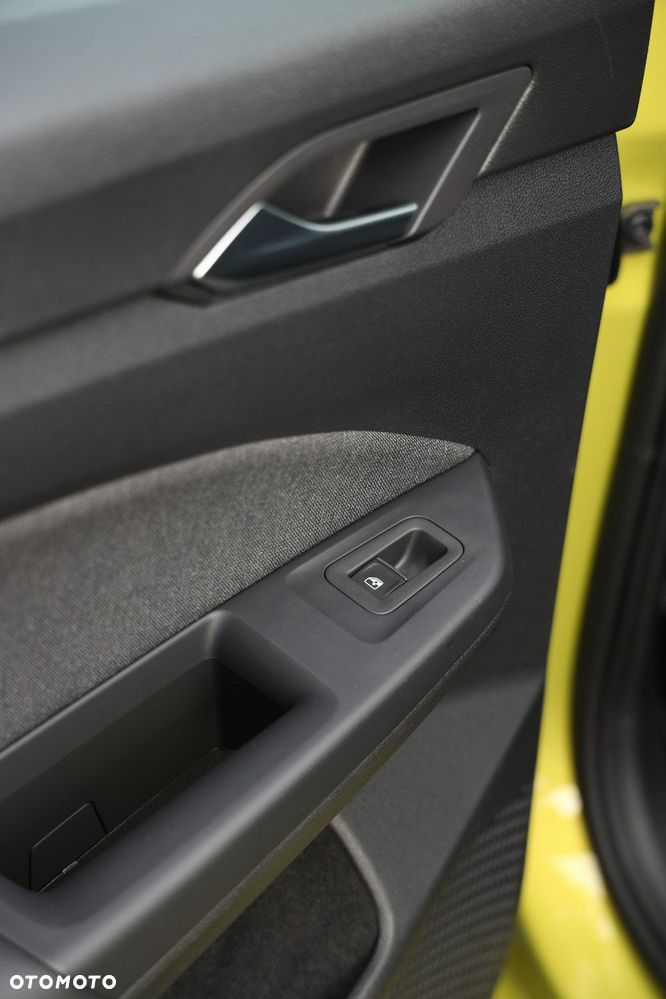 Volkswagen Golf - 23