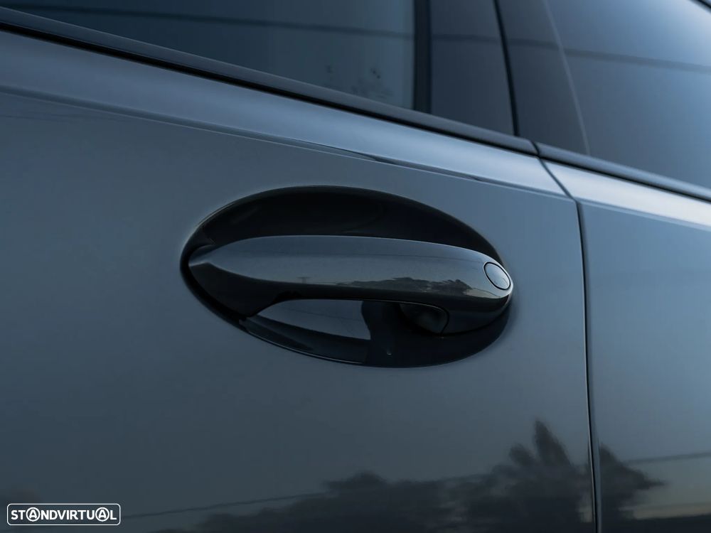 BMW 320 e Aut. Luxury Line - 38