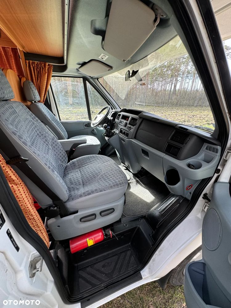 Ford Transit - 14