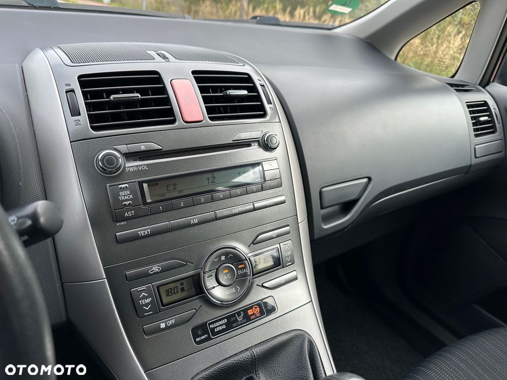 Toyota Auris 1.6 VVT-i Luna - 21