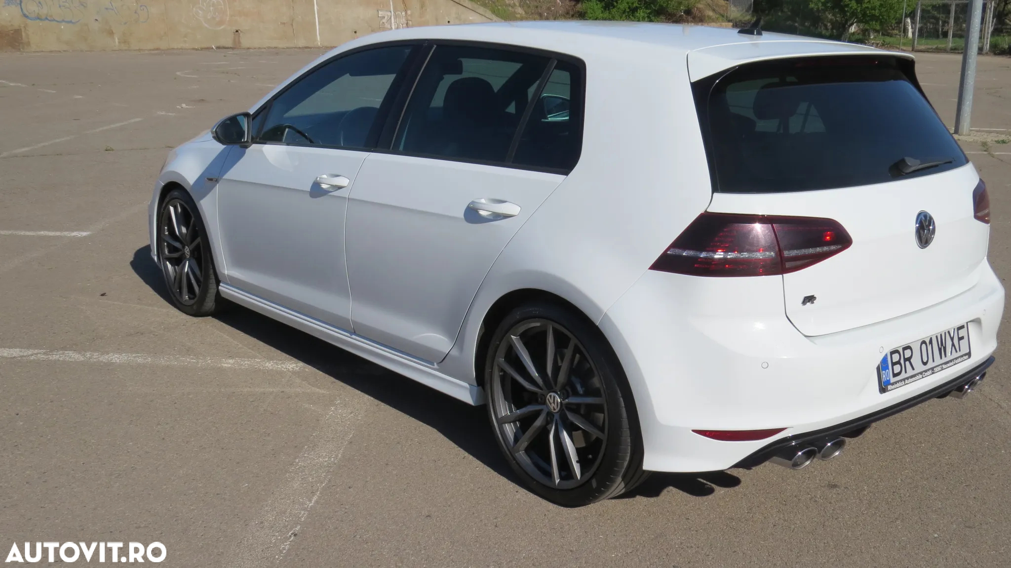 Volkswagen Golf R 2.0 TSI OPF 4Motion DSG - 5