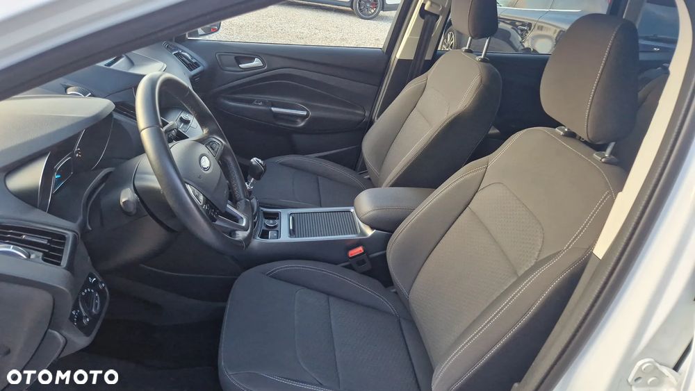 Ford Kuga 1.5 EcoBoost 2x4 Titanium - 21