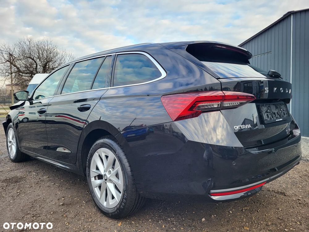 Skoda Octavia 1.5 TSI mHEV DSG Selection - 5