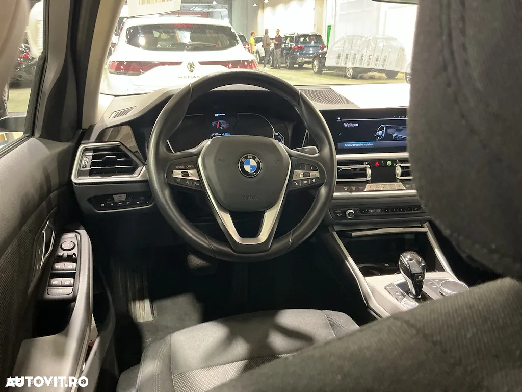 BMW Seria 3 330e AT PHEV - 6