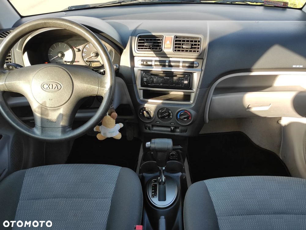 Kia Picanto 1.1 EX - 21