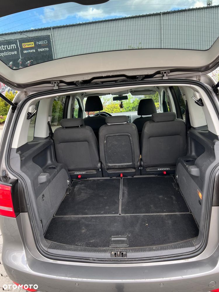 Volkswagen Touran 1.6 TDI DPF Comfortline - 6