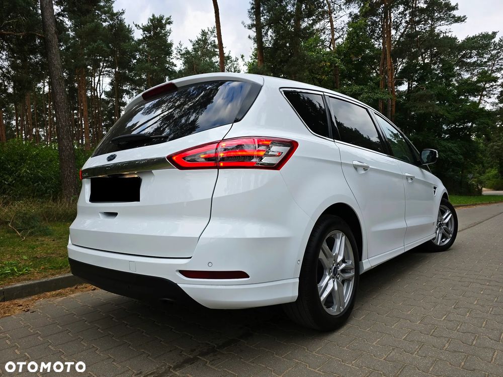 Ford S-Max - 28
