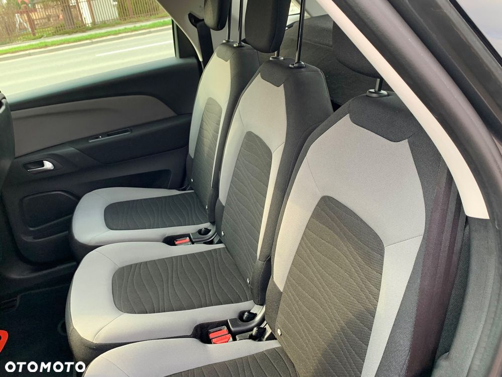 Citroën C4 Picasso PureTech 130 Stop&Start SELECTION - 25