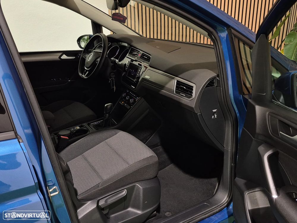 VW Touran 1.6 TDI Highline DSG - 31