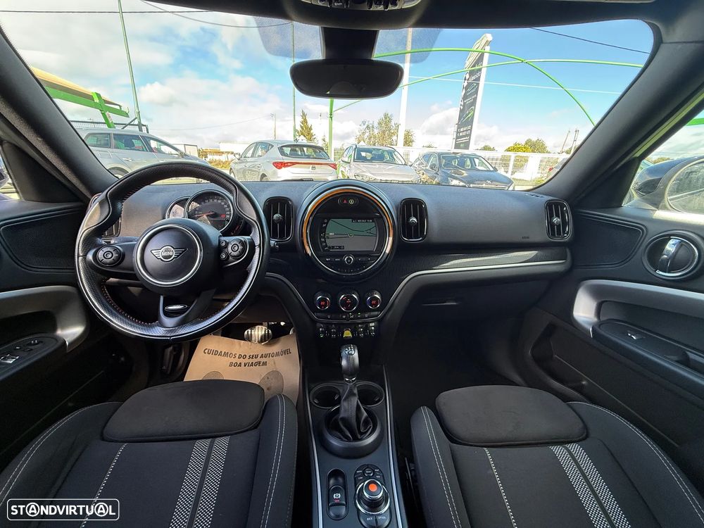 MINI Countryman Cooper SE ALL4 Auto - 30