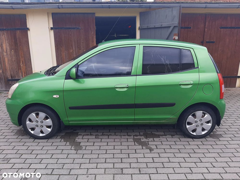 Kia Picanto - 1