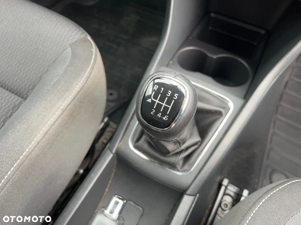 Skoda RAPID - 21