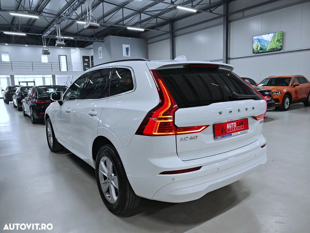 Volvo XC 60 B4 D AWD Core - 4
