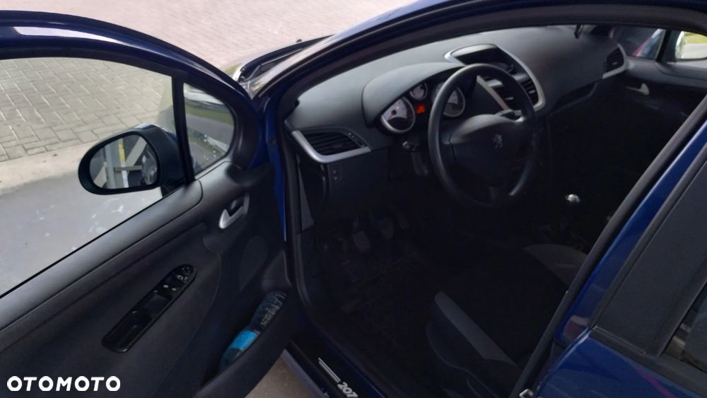 Peugeot 207 1.4 16V Sporty - 22