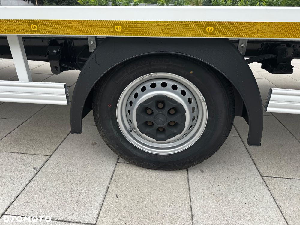 Iveco Daily 35-140 Hi MATIC - 10