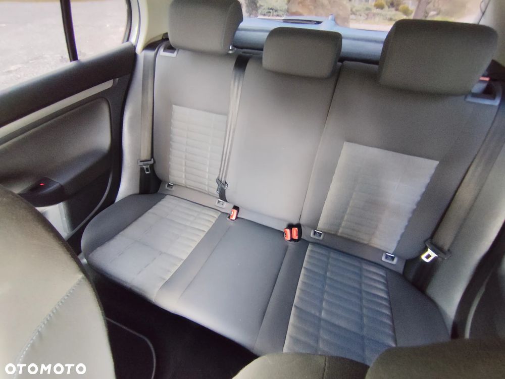 Volkswagen Golf 1.4 Edition - 34