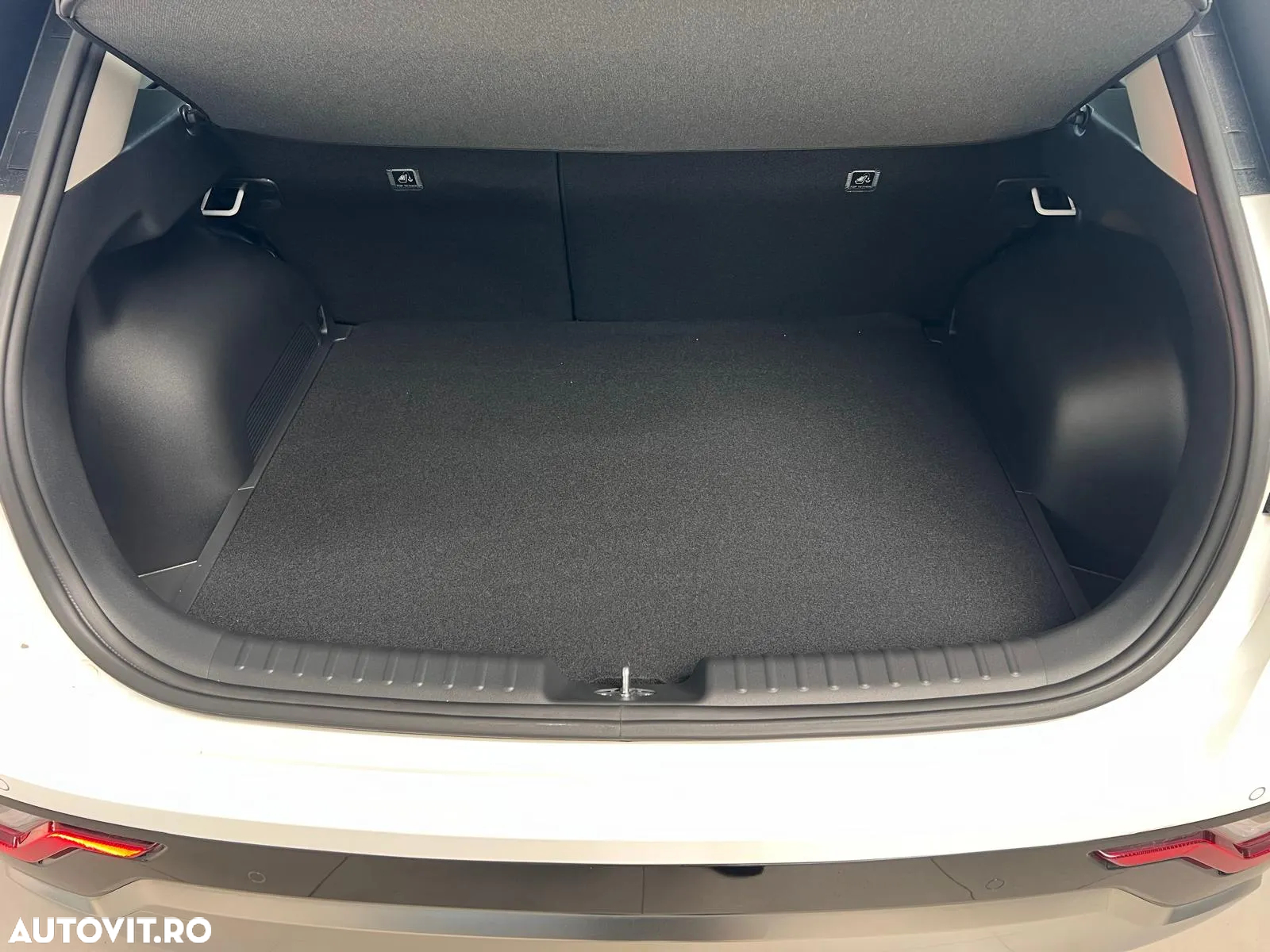 Kia Niro 1.6 GDI 6DCT HEV Comfort - 15