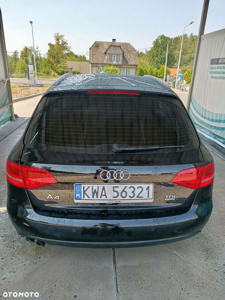 Audi A4 Avant 2.0 TDI Quattro - 15