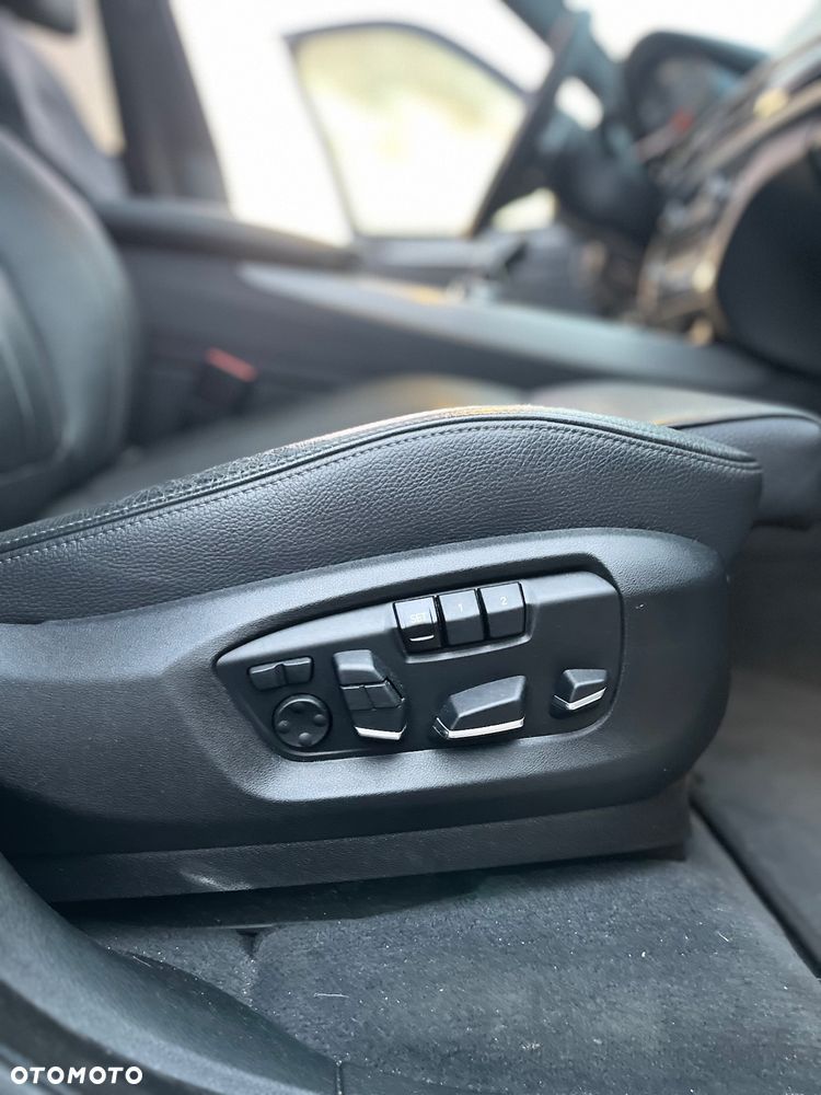 BMW X5 xDrive40e - 18