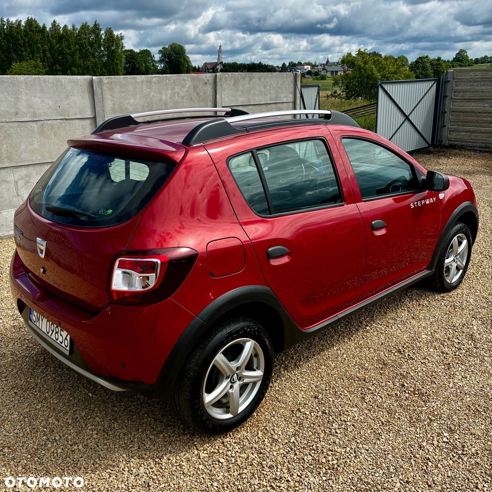 Dacia Sandero TCe 90 Laureate - 4