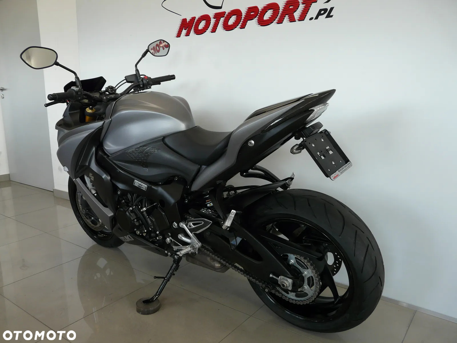 Suzuki GSX 1000 - 4