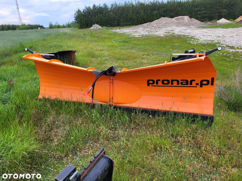 Caterpillar 444 F2 - 27