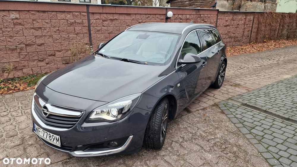 Opel Insignia - 1