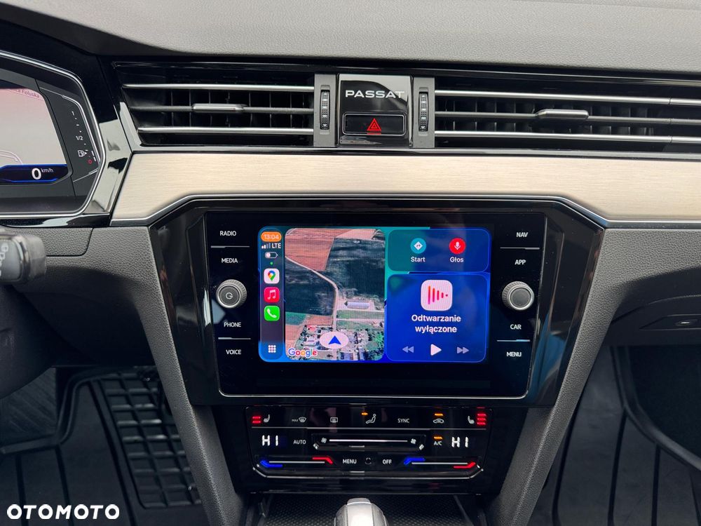 Volkswagen Passat Variant 2.0 TDI EVO Elegance DSG - 32