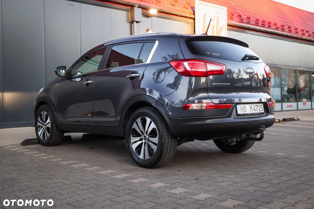 Kia Sportage 2.0 CRDI L - 11