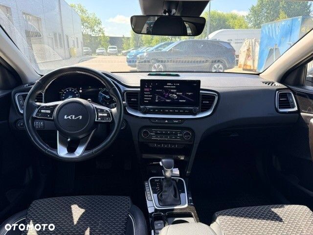 Kia Ceed - 5
