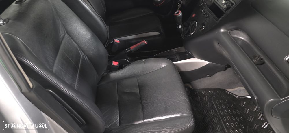 Honda Civic 1.7 CTDi ES Exclusive - 29