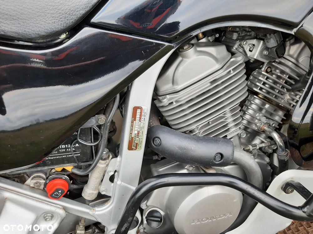 Honda Transalp - 9