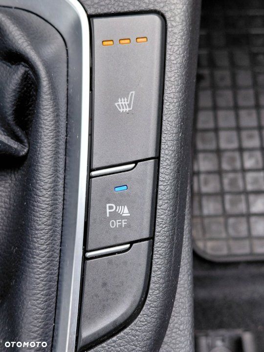 Hyundai i30 - 19
