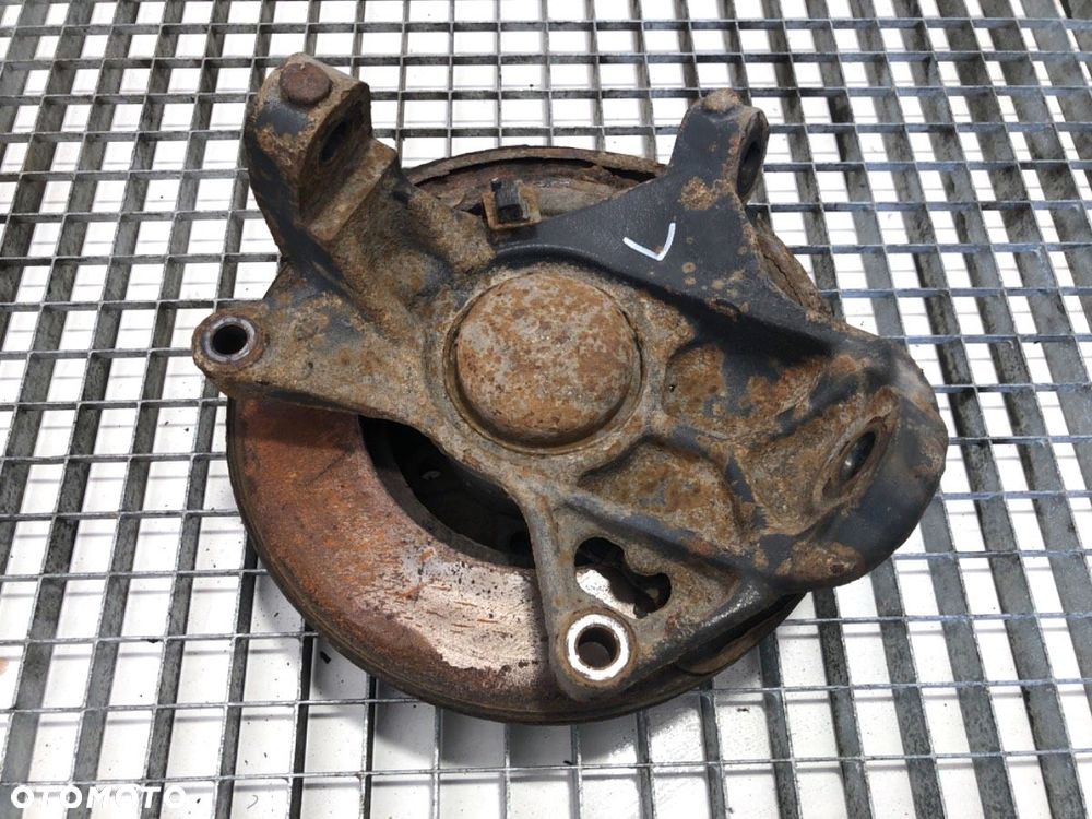 ZWROTNICA LEWY PRZÓD  IVECO DAILY VI Autobus 2014 - 2022 50C16 115 kW [156 KM] olej napędowy 2019 - 2