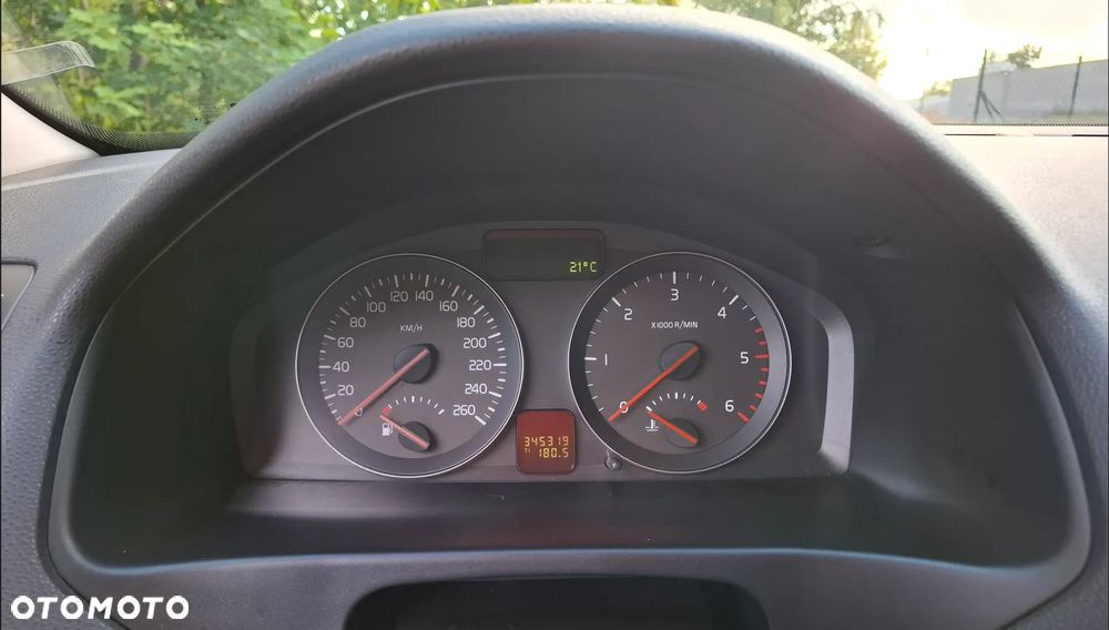 Volvo V50 1.6D Momentum - 24