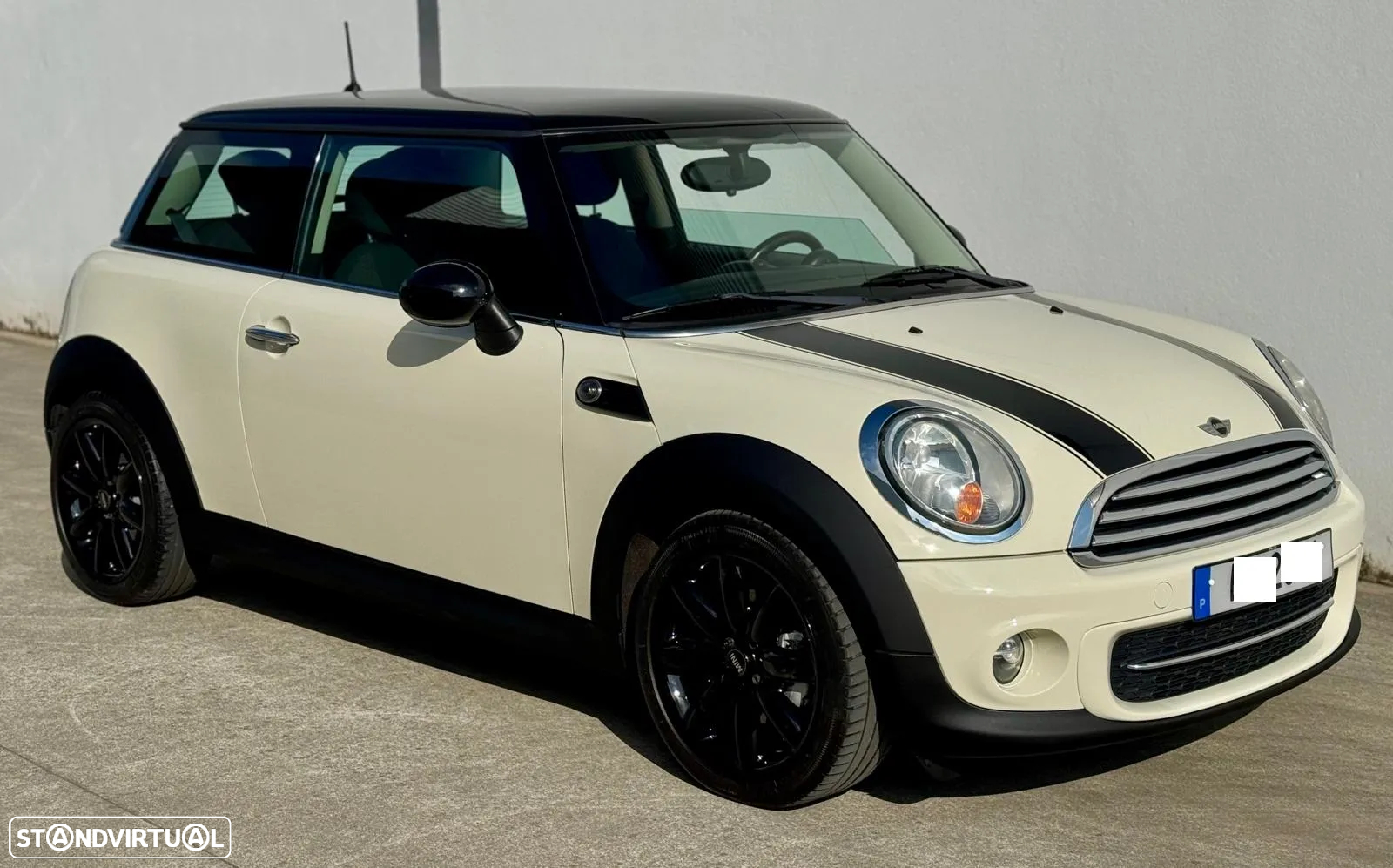 MINI 3 Portas Cooper D - 5