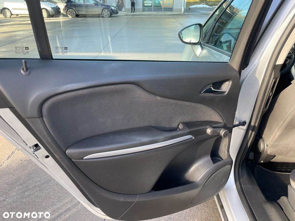 Opel Zafira 1.6 DIT Start/Stop Edition - 17