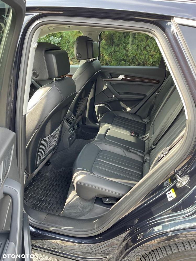 Audi Q5 55 TFSIe quattro S tronic S line - 9