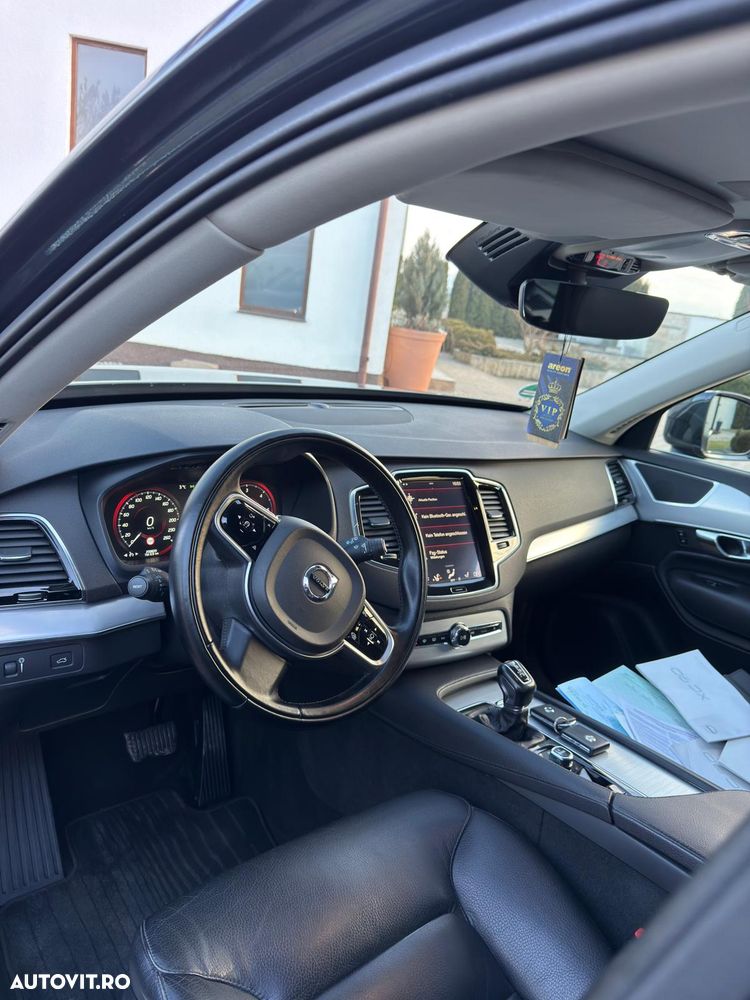 Volvo XC 90 D5 AWD Geartronic Momentum - 7