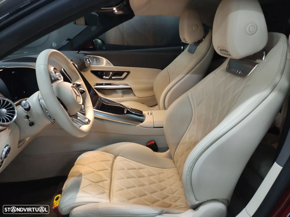 Mercedes-Benz SL 63 AMG 4Matic+ - 29