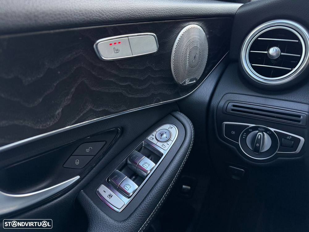 Mercedes-Benz GLC 300 de 4Matic 9G-TRONIC AMG Line - 36