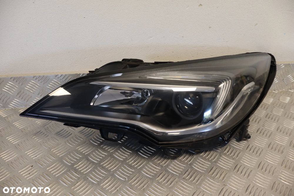 LAMPA PRZEDNIA PRZÓD LEWA OPEL ASTRA K 5 V SOCZEWKA LED 39158005 2015-2019 - 1