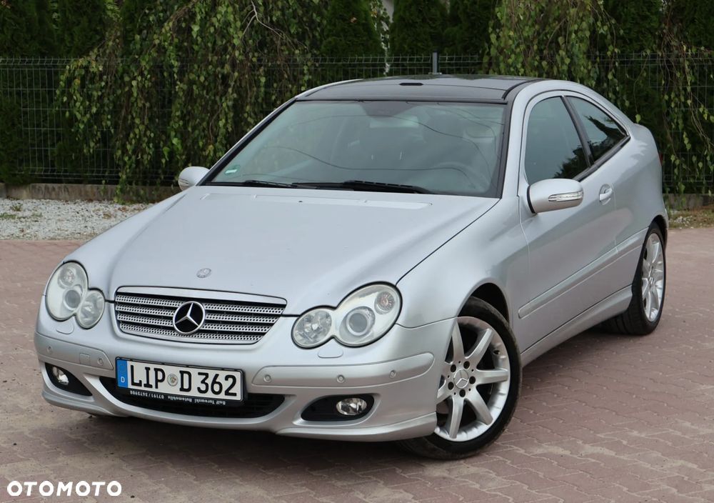 Mercedes-Benz Klasa C 180 Kompressor Automatik - 4