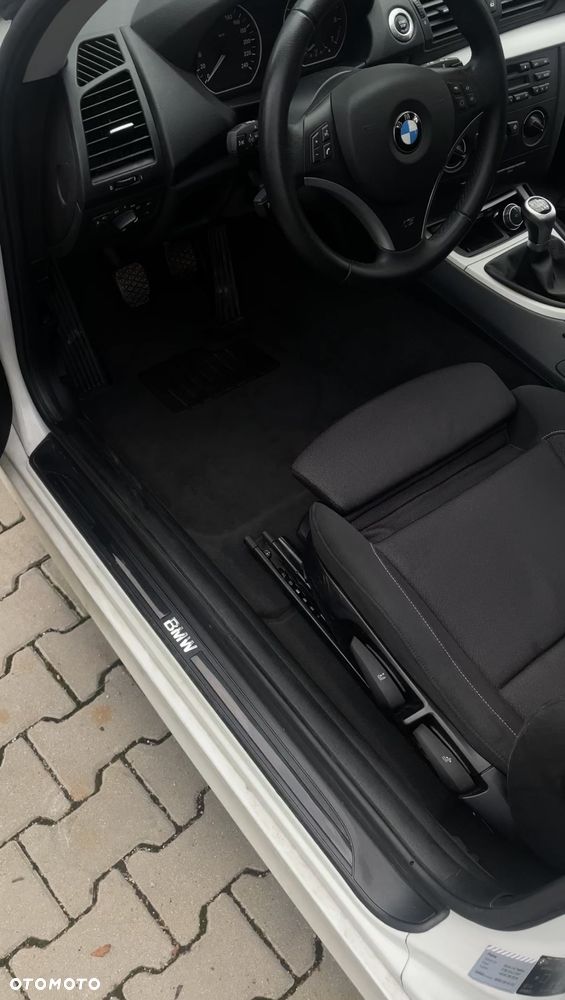 BMW Seria 1 - 31