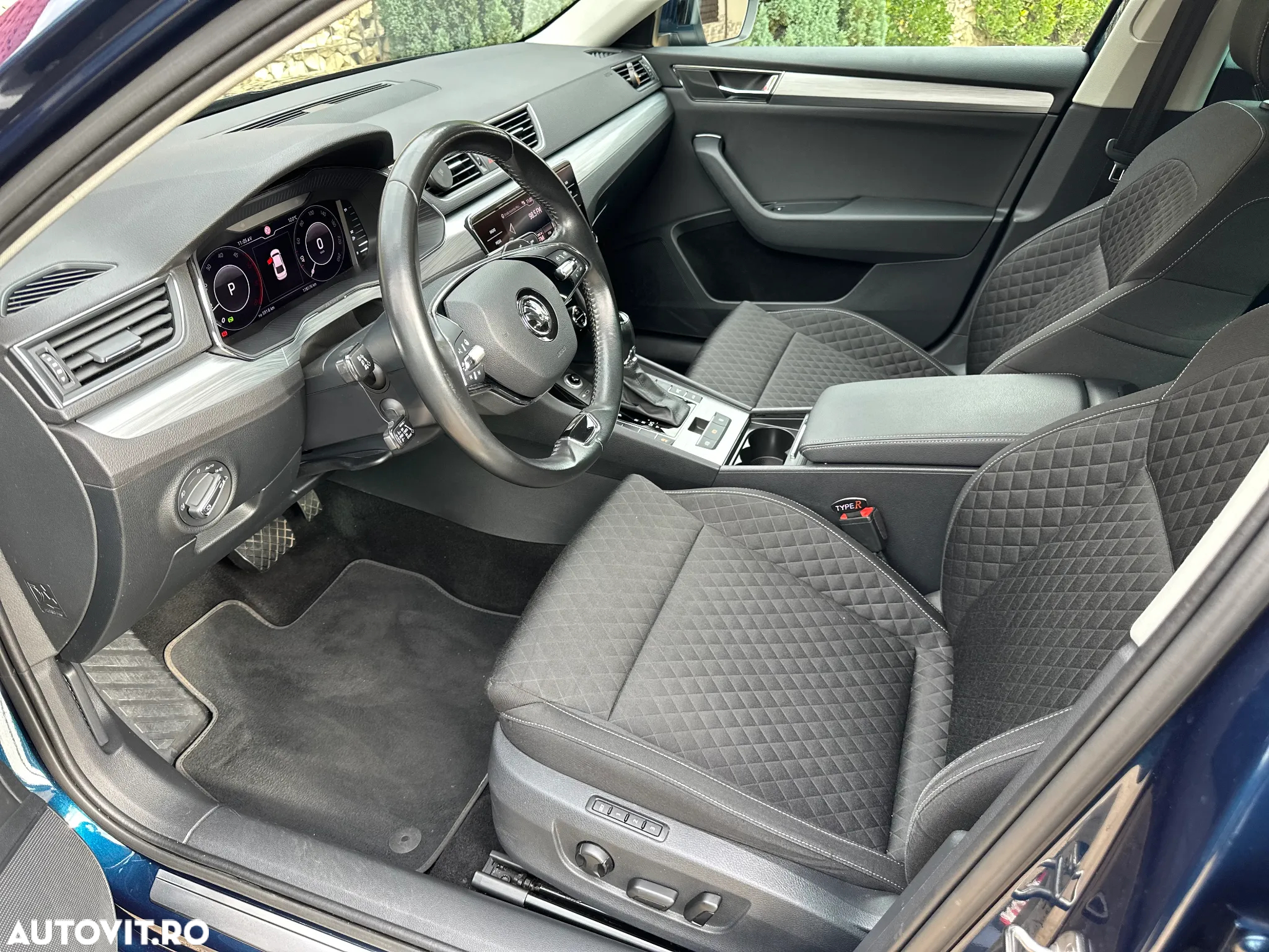 Skoda Superb 2.0 TDI DSG Style - 26